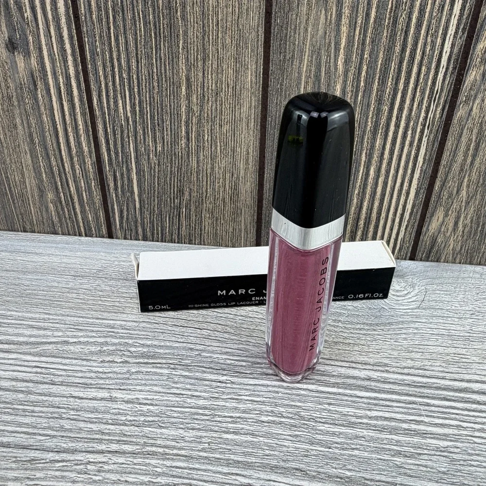 Marc Jacobs Enamored Lip Gloss 302 Allow Me 5ml 0.16oz New In Box Authentic